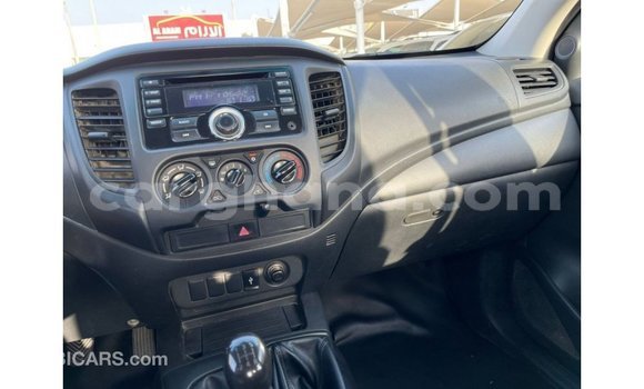Ra Imported Mitsubishi L200 funfun Ọkọ̀ in Import - Dubai ni Ashanti Ra Imported Mitsubishi L200 funfun Ọkọ̀ in Import - Dubai ni Ashanti