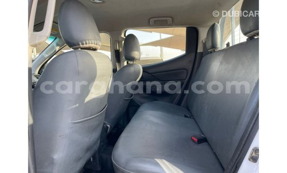 Ra Imported Mitsubishi L200 funfun Ọkọ̀ in Import - Dubai ni Ashanti Ra Imported Mitsubishi L200 funfun Ọkọ̀ in Import - Dubai ni Ashanti