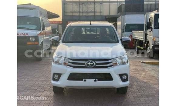 Buy Import Toyota Hilux White Car in Import - Dubai in Ashanti Buy Import Toyota Hilux White Car in Import - Dubai in Ashanti