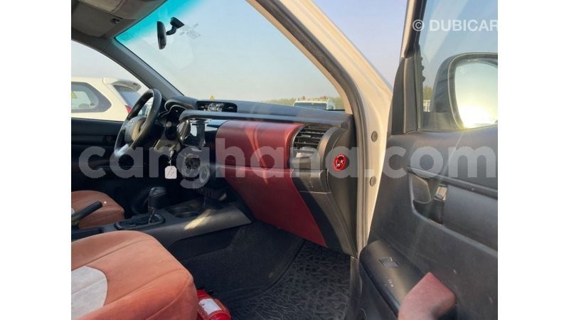 Big with watermark toyota hilux ashanti import dubai 55763