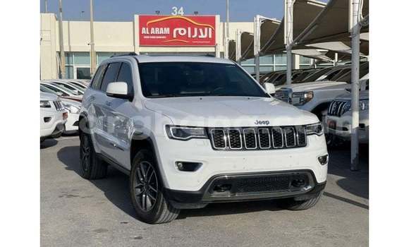 Ra Imported Jeep Grand Cherokee funfun Ọkọ̀ in Import - Dubai ni Ashanti Ra Imported Jeep Grand Cherokee funfun Ọkọ̀ in Import - Dubai ni Ashanti