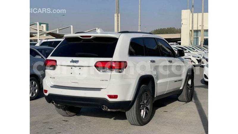 Big with watermark jeep grand cherokee ashanti import dubai 55772