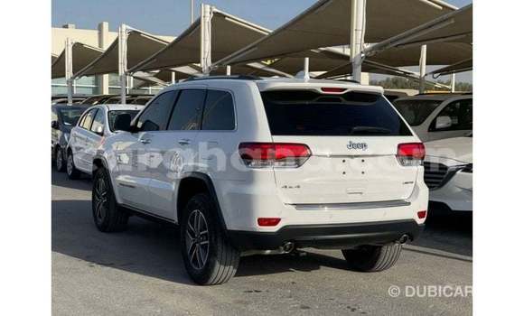 Ra Imported Jeep Grand Cherokee funfun Ọkọ̀ in Import - Dubai ni Ashanti Ra Imported Jeep Grand Cherokee funfun Ọkọ̀ in Import - Dubai ni Ashanti