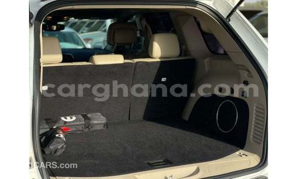 Ra Imported Jeep Grand Cherokee funfun Ọkọ̀ in Import - Dubai ni Ashanti Ra Imported Jeep Grand Cherokee funfun Ọkọ̀ in Import - Dubai ni Ashanti