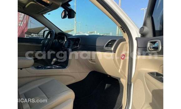 Ra Imported Jeep Grand Cherokee funfun Ọkọ̀ in Import - Dubai ni Ashanti Ra Imported Jeep Grand Cherokee funfun Ọkọ̀ in Import - Dubai ni Ashanti