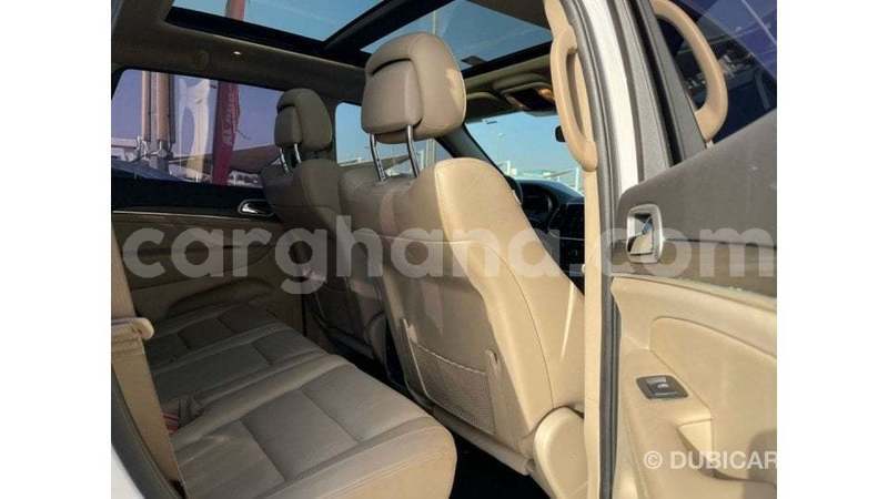 Big with watermark jeep grand cherokee ashanti import dubai 55772