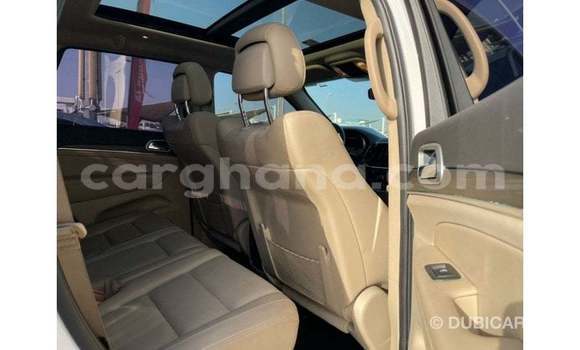 Ra Imported Jeep Grand Cherokee funfun Ọkọ̀ in Import - Dubai ni Ashanti Ra Imported Jeep Grand Cherokee funfun Ọkọ̀ in Import - Dubai ni Ashanti