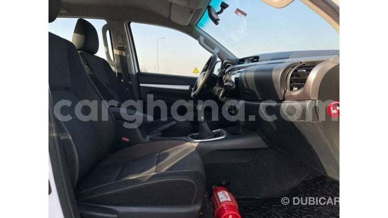 Big with watermark toyota hilux ashanti import dubai 55774