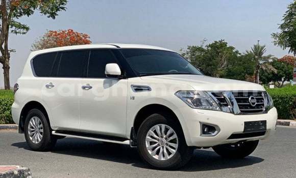 Ra Imported Nissan Patrol funfun Ọkọ̀ in Import - Dubai ni Ashanti Ra Imported Nissan Patrol funfun Ọkọ̀ in Import - Dubai ni Ashanti