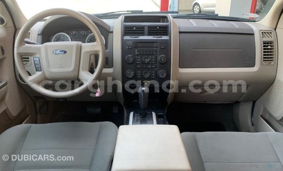 Sayi Imported Ford Escape Red Mota in Import - Dubai a Ashanti Sayi Imported Ford Escape Red Mota in Import - Dubai a Ashanti