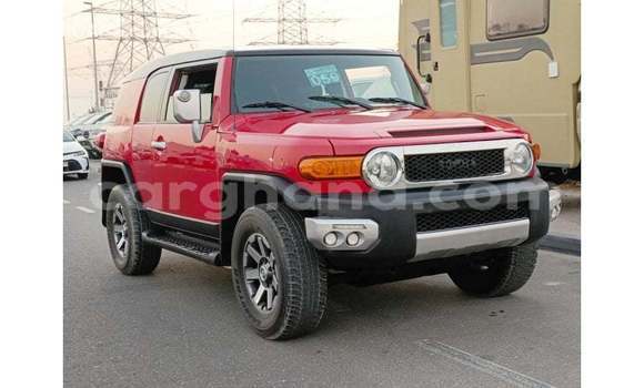 Sayi Imported Toyota FJ Cruiser Red Mota in Import - Dubai a Ashanti Sayi Imported Toyota FJ Cruiser Red Mota in Import - Dubai a Ashanti
