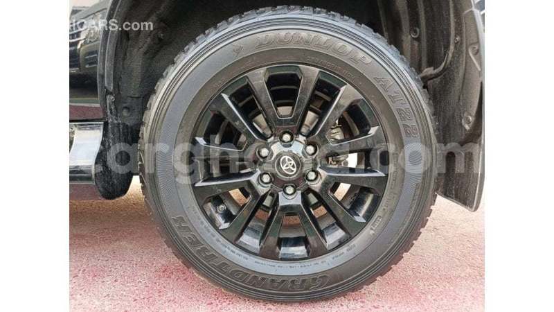 Big with watermark toyota prado ashanti import dubai 55796