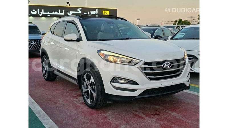 Big with watermark hyundai tucson ashanti import dubai 55802