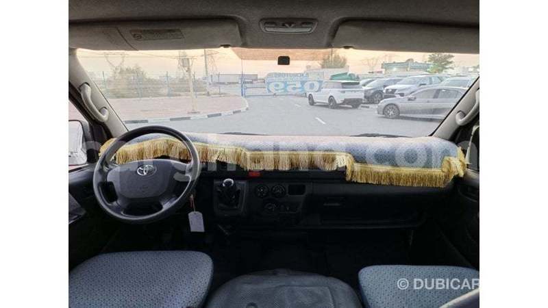 Big with watermark toyota hiace ashanti import dubai 55806