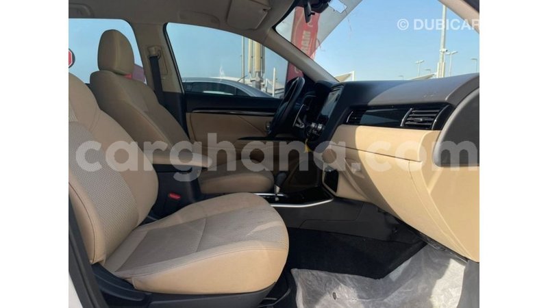 Big with watermark mitsubishi outlander ashanti import dubai 55807