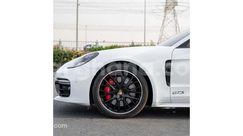 Big with watermark porsche panamera ashanti import dubai 55808