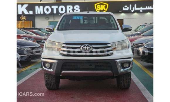 Buy Import Toyota Hilux White Car in Import - Dubai in Ashanti Buy Import Toyota Hilux White Car in Import - Dubai in Ashanti