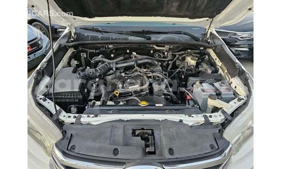 Buy Import Toyota Hilux White Car in Import - Dubai in Ashanti Buy Import Toyota Hilux White Car in Import - Dubai in Ashanti