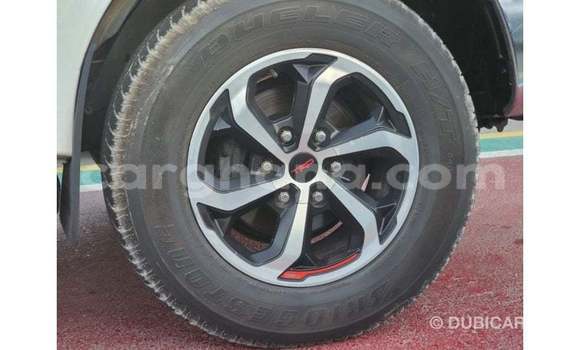 Buy Import Toyota Hilux White Car in Import - Dubai in Ashanti Buy Import Toyota Hilux White Car in Import - Dubai in Ashanti