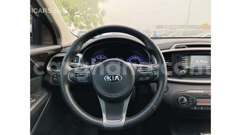 Big with watermark kia sorento ashanti import dubai 55812