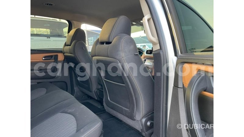 Big with watermark chevrolet traverse ashanti import dubai 55816