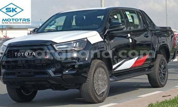 Buy Import Toyota Hilux Black Car in Import - Dubai in Ashanti