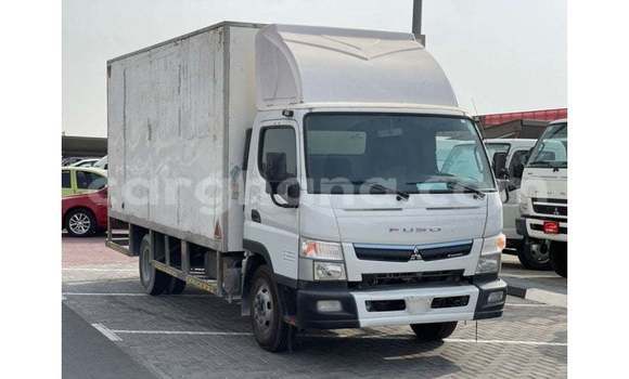 Ra Imported Mitsubishi Carisma funfun Ọkọ̀ in Import - Dubai ni Ashanti Ra Imported Mitsubishi Carisma funfun Ọkọ̀ in Import - Dubai ni Ashanti