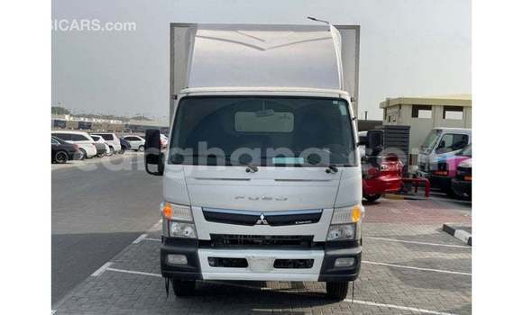 Ra Imported Mitsubishi Carisma funfun Ọkọ̀ in Import - Dubai ni Ashanti Ra Imported Mitsubishi Carisma funfun Ọkọ̀ in Import - Dubai ni Ashanti