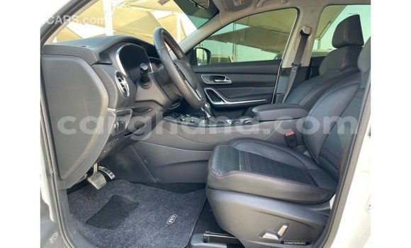 Ra Imported Renault 19 funfun Ọkọ̀ in Import - Dubai ni Ashanti Ra Imported Renault 19 funfun Ọkọ̀ in Import - Dubai ni Ashanti