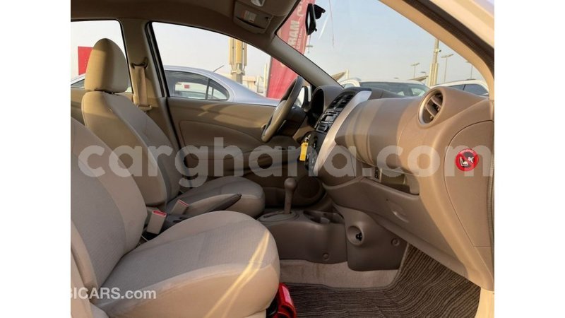 Big with watermark nissan sunny ashanti import dubai 55833