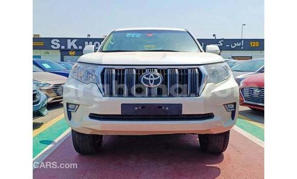 Buy Import Toyota IST White Car in Import - Dubai in Ashanti Buy Import Toyota IST White Car in Import - Dubai in Ashanti