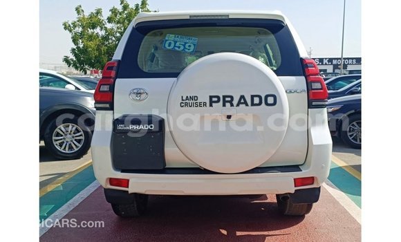 Buy Import Toyota IST White Car in Import - Dubai in Ashanti Buy Import Toyota IST White Car in Import - Dubai in Ashanti