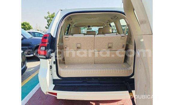 Buy Import Toyota IST White Car in Import - Dubai in Ashanti Buy Import Toyota IST White Car in Import - Dubai in Ashanti