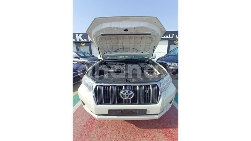 Big with watermark toyota ist ashanti import dubai 55836