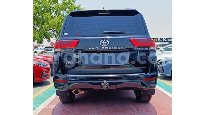 Big with watermark toyota land cruiser ashanti import dubai 55838