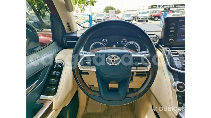 Big with watermark toyota land cruiser ashanti import dubai 55838