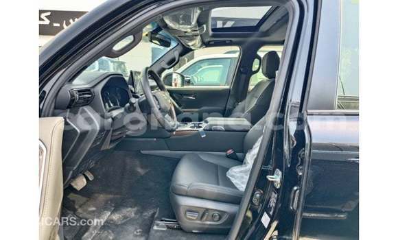 Buy Import Toyota Land Cruiser Black Car in Import - Dubai in Ashanti Buy Import Toyota Land Cruiser Black Car in Import - Dubai in Ashanti