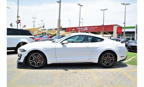 Ra Imported Ford Mustang funfun Ọkọ̀ in Import - Dubai ni Ashanti Ra Imported Ford Mustang funfun Ọkọ̀ in Import - Dubai ni Ashanti