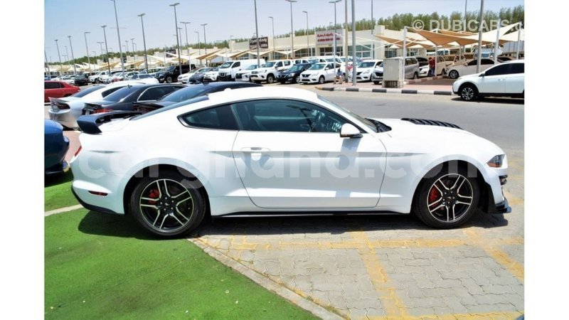 Big with watermark ford mustang ashanti import dubai 55856