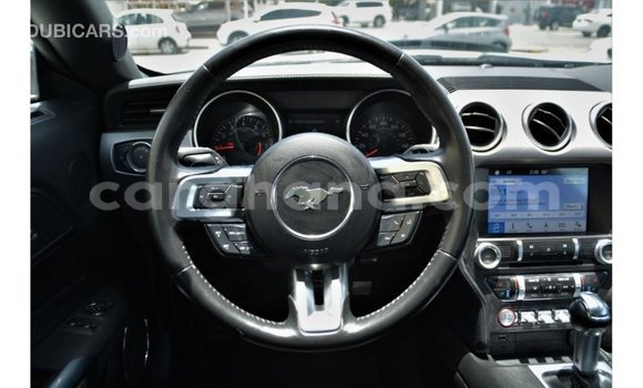 Ra Imported Ford Mustang funfun Ọkọ̀ in Import - Dubai ni Ashanti Ra Imported Ford Mustang funfun Ọkọ̀ in Import - Dubai ni Ashanti