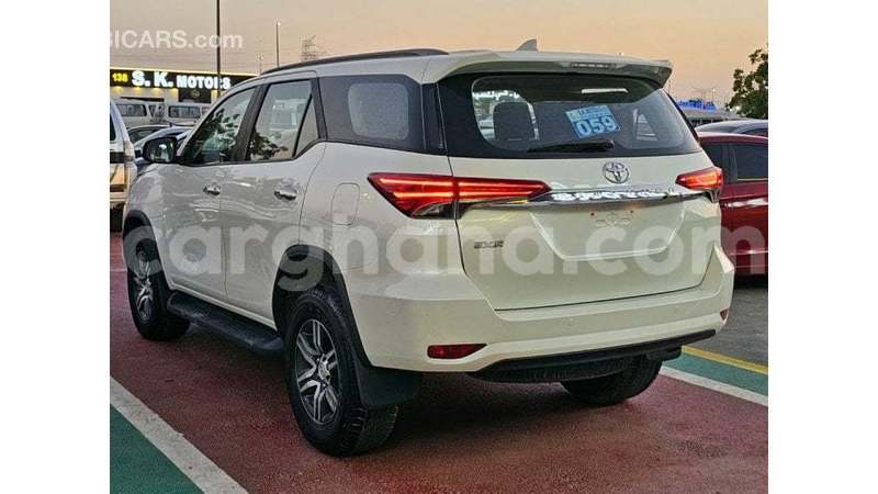 Big with watermark toyota fortuner ashanti import dubai 55863