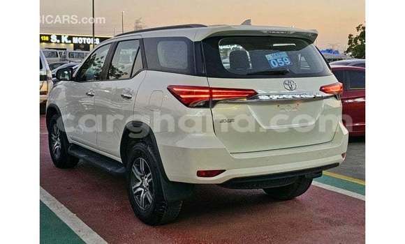Buy Import Toyota Fortuner White Car in Import - Dubai in Ashanti Buy Import Toyota Fortuner White Car in Import - Dubai in Ashanti
