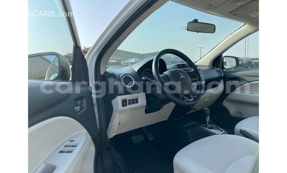 Ra Imported Mitsubishi Attrage funfun Ọkọ̀ in Import - Dubai ni Ashanti Ra Imported Mitsubishi Attrage funfun Ọkọ̀ in Import - Dubai ni Ashanti