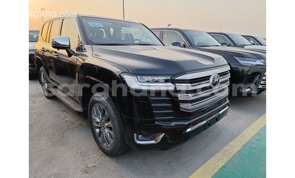 Buy Import Toyota Land Cruiser Black Car in Import - Dubai in Ashanti Buy Import Toyota Land Cruiser Black Car in Import - Dubai in Ashanti
