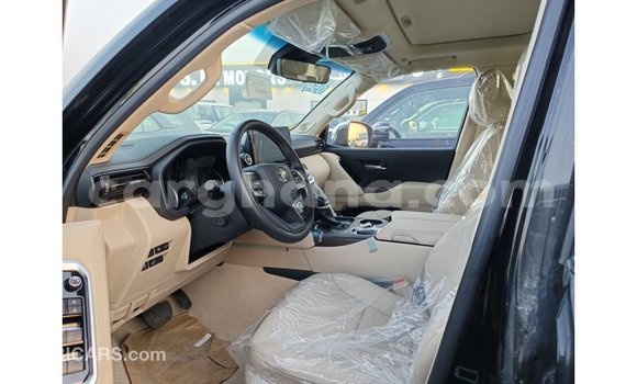 Buy Import Toyota Land Cruiser Black Car in Import - Dubai in Ashanti Buy Import Toyota Land Cruiser Black Car in Import - Dubai in Ashanti