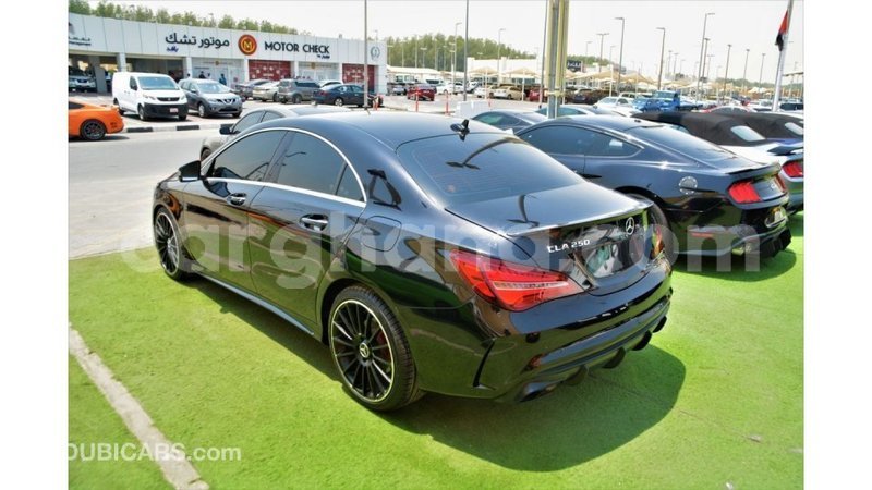 Big with watermark mercedes benz a200 ashanti import dubai 55876