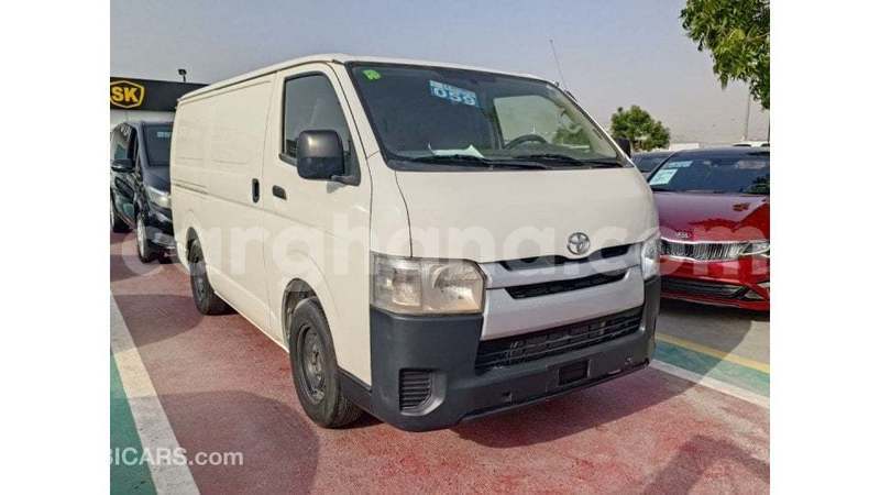 Big with watermark toyota hiace ashanti import dubai 55877