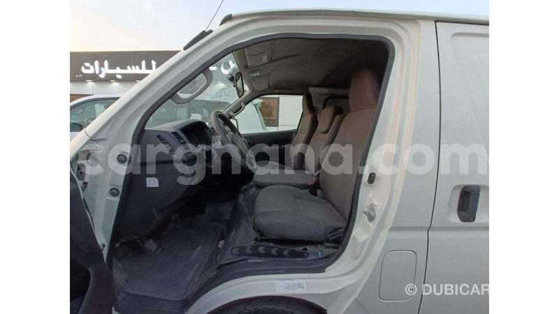 Big with watermark toyota hiace ashanti import dubai 55877