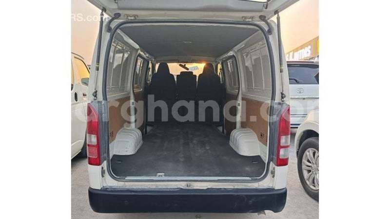 Big with watermark toyota hiace ashanti import dubai 55877