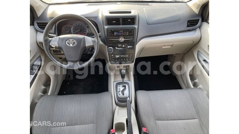 Big with watermark toyota avanza ashanti import dubai 55880